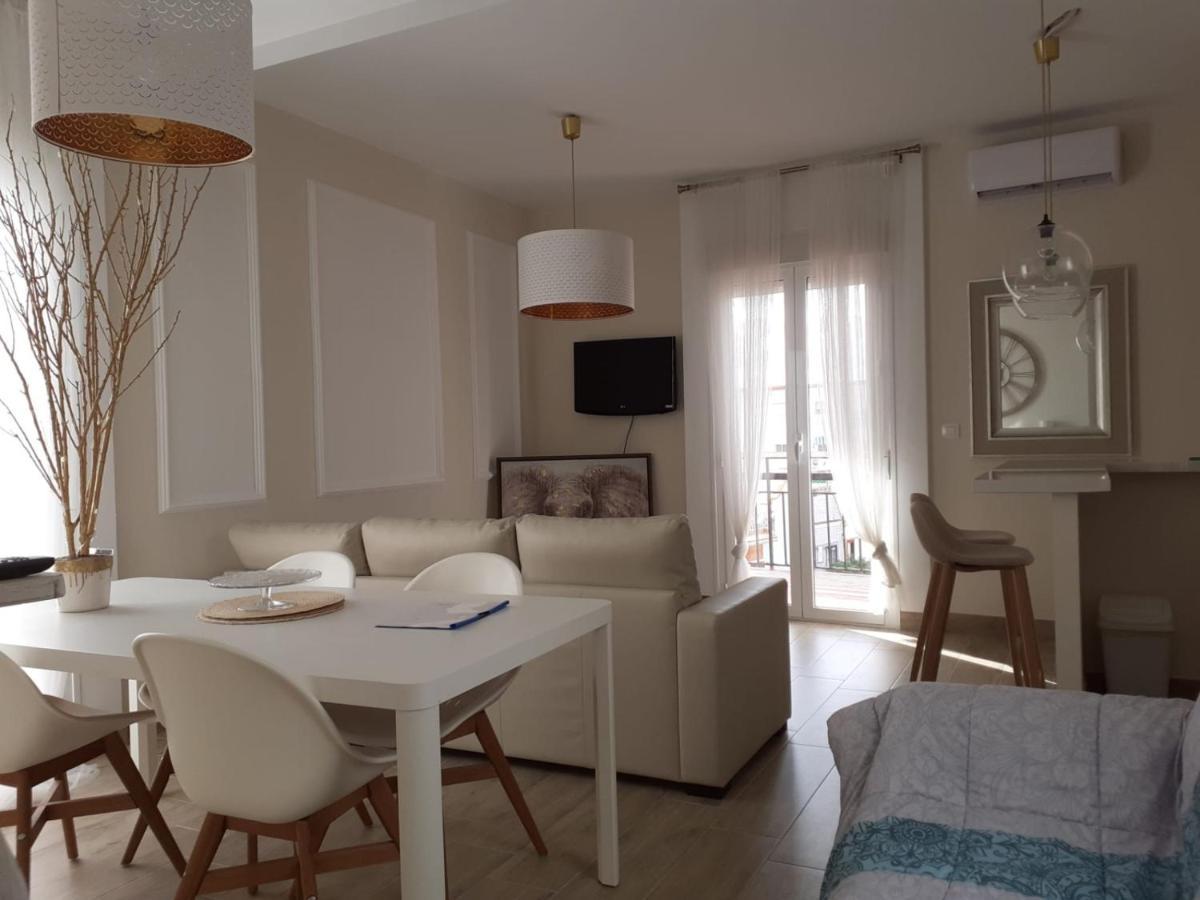 Apartamento La Casa De Leon Xiii.Terraza Privada. Parejas Sevilla Exterior foto