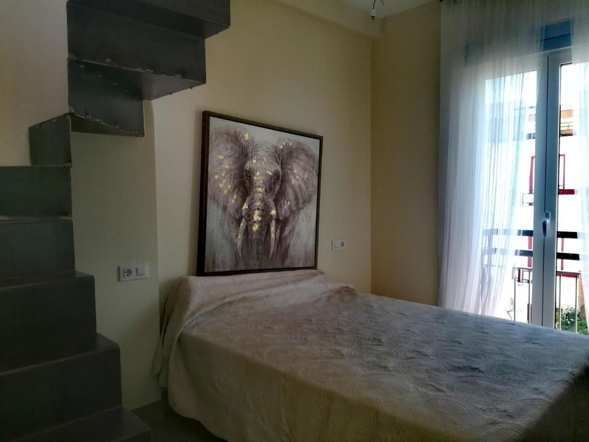 Apartamento La Casa De Leon Xiii.Terraza Privada. Parejas Sevilla Exterior foto